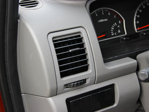 20131.5L ք(dng)(bio)(zhn) 5 V g