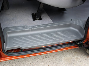 20131.5L ք(dng)(bio)(zhn) 5 V g