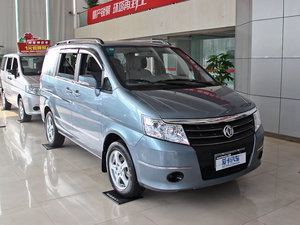 2013款1.6L 手动舒适型7座 国V 整体外观