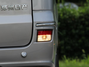 2014款1.6L 手动豪华型7座 国IV  细节外观
