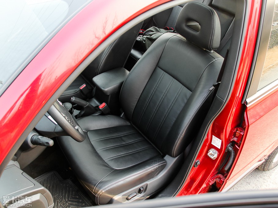 2015|L(fng)L(fng)MX6 2.0L CVT(q)