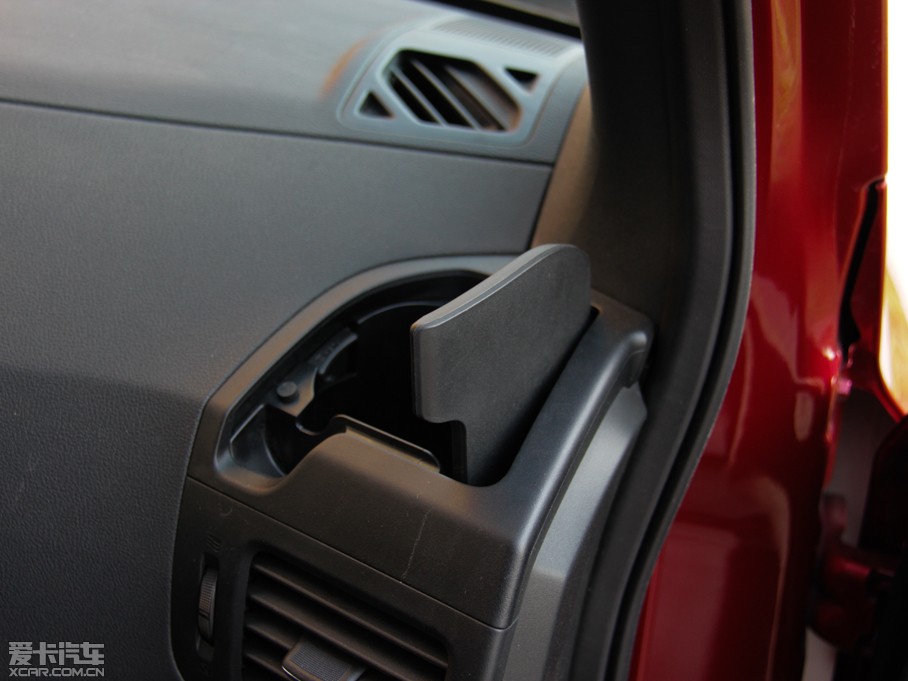 2015|L(fng)L(fng)MX6 2.0L CVT(q)(mng)