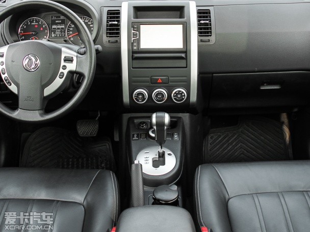 東風風度2015款MX6