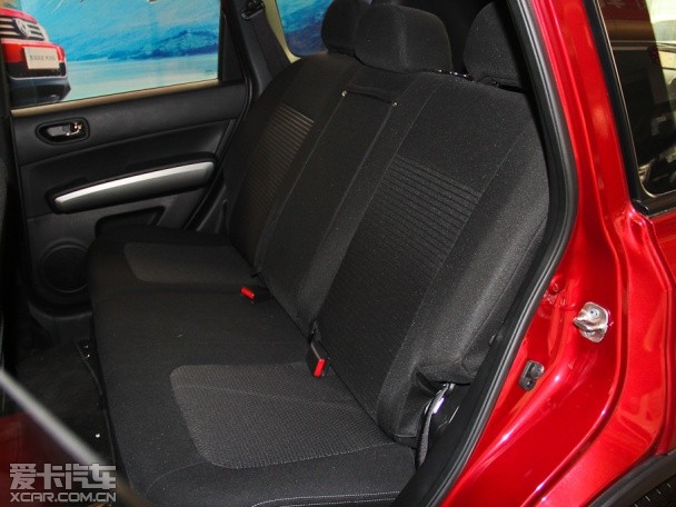 東風風度2015款MX6