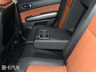 東風風度2016款MX6