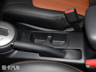 東風(fēng)風(fēng)度2016款MX6