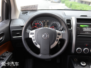 東風風度2016款MX6