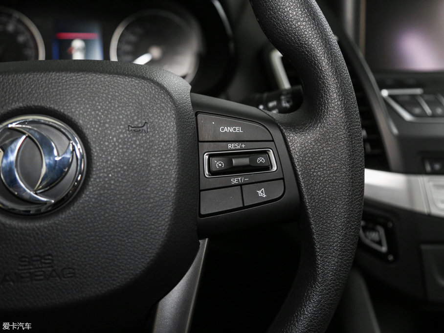 2016|LLMX5 1.4T քӺA