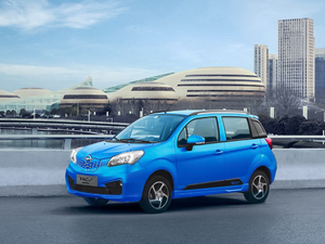 2019款爱尚360 智炫版34.05kWh 整体外观
