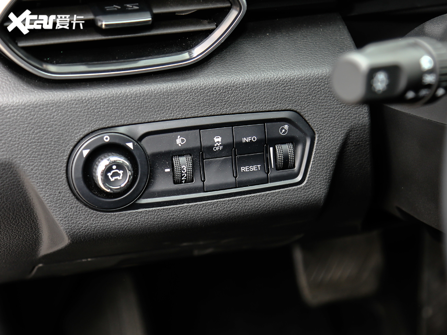 2020��R8S 1.6TGDI �ԄӾ�Ӣ��