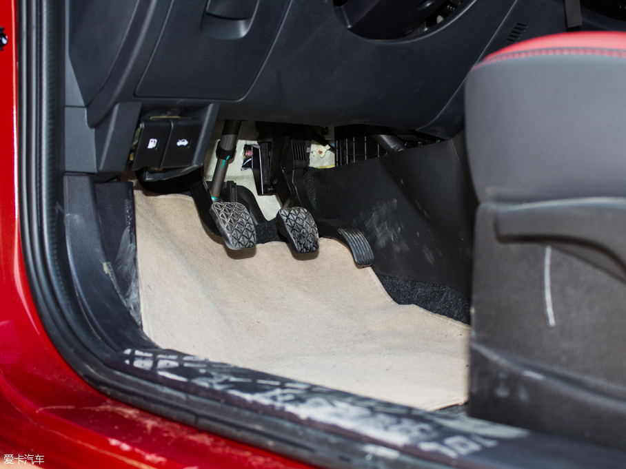 2016RS5 1.5T քܺA\Ӱ