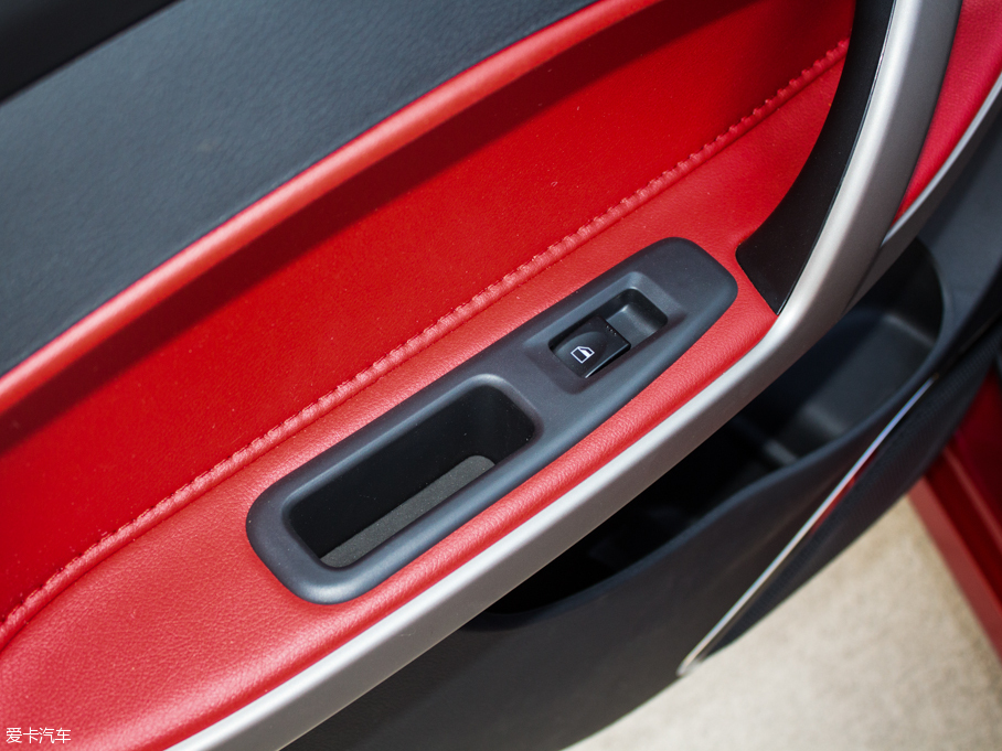 2016RS5 1.5T քܺA\Ӱ