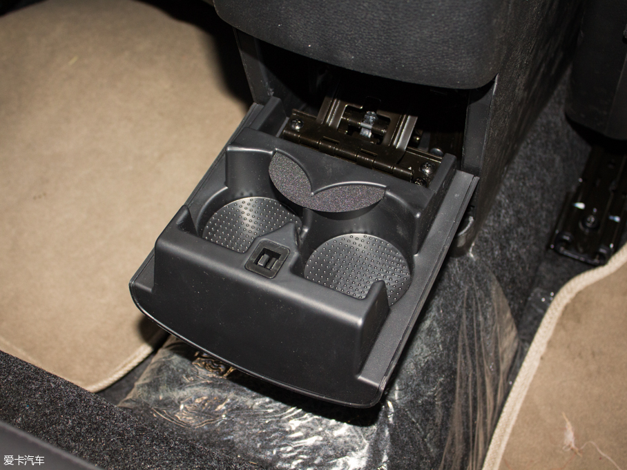 2016RS5 1.5T քܺA\Ӱ