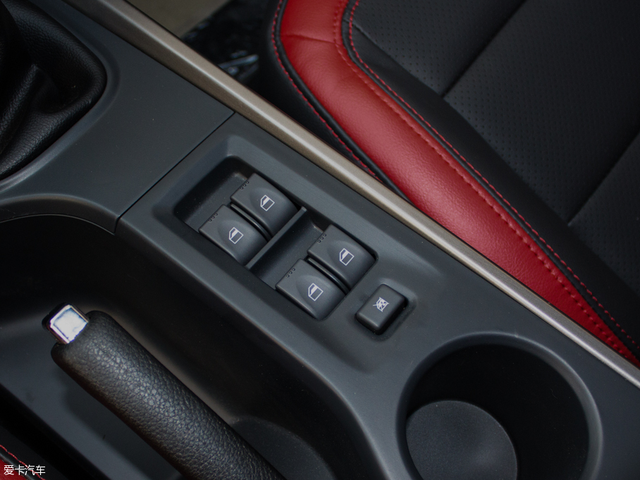 2016RS5 1.5T քܺA\Ӱ