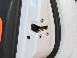 2016款1.6L 手动智能豪华型科技版 空间座椅