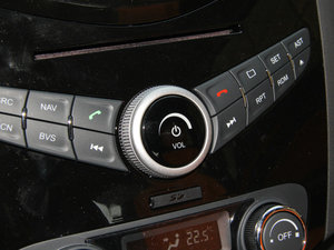 2016款1.6L 手动智能豪华型科技版 中控区