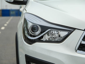 2016款1.6L 手动舒适型 细节外观