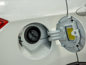 2016款1.5T CVT旗舰型 油箱盖