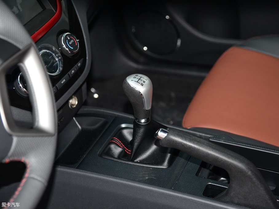 海馬鄭州2017款海馬M6