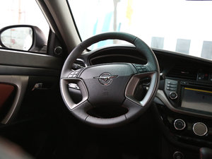 2017款1.5T CVT豪华型 方向盘