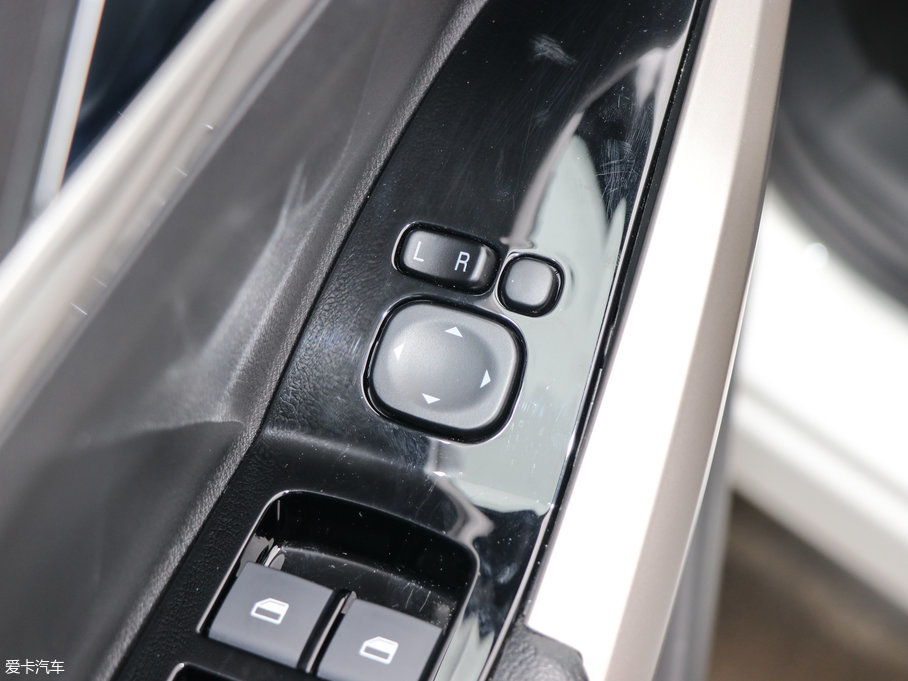 2017RS5ഺ 1.6L քӺA