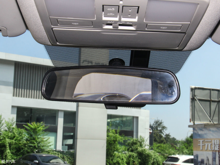 2017RS5ഺ 1.6L CVTŞ