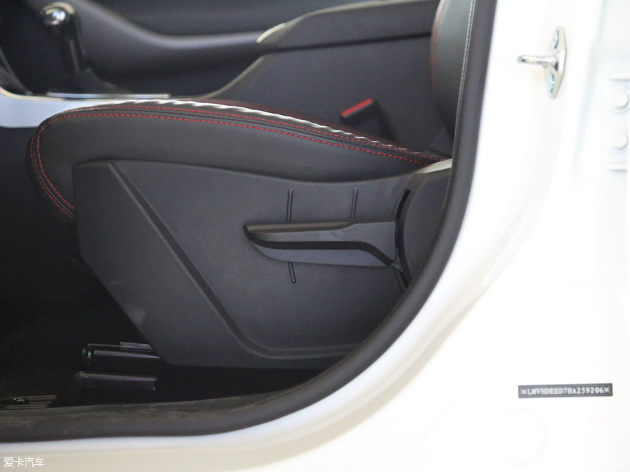 2017RS5ഺ 1.6L CVTŞ