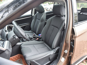 2017款1.6L 手动豪华型 主驾驶座椅