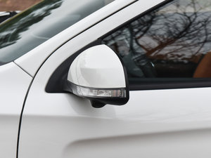 2017 1.5T CVTŞ ^