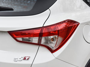 2017 1.5T CVTŞ ^