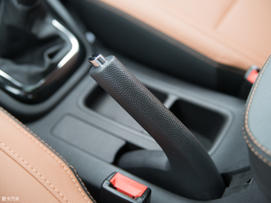 2018���L���W��CX70 1.6L �ք�������