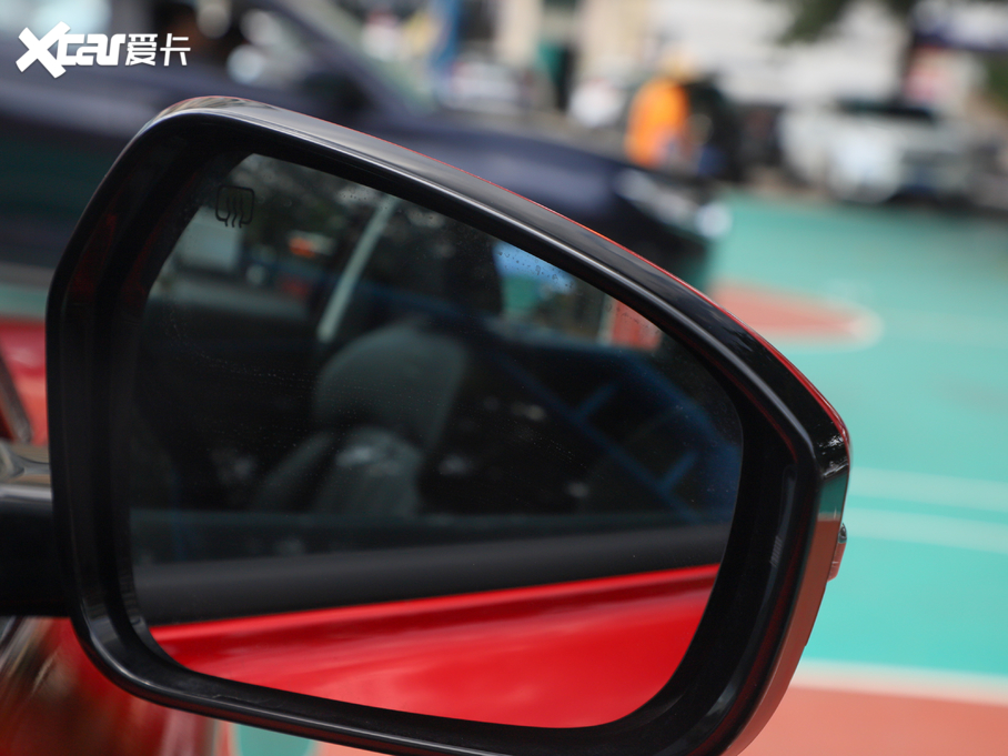 2020���L���W��X7 1.5T ̫�����b��