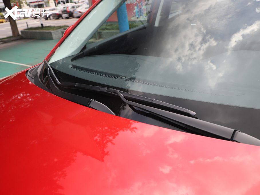 2020���L���W��X7 1.5T ̫�����b��