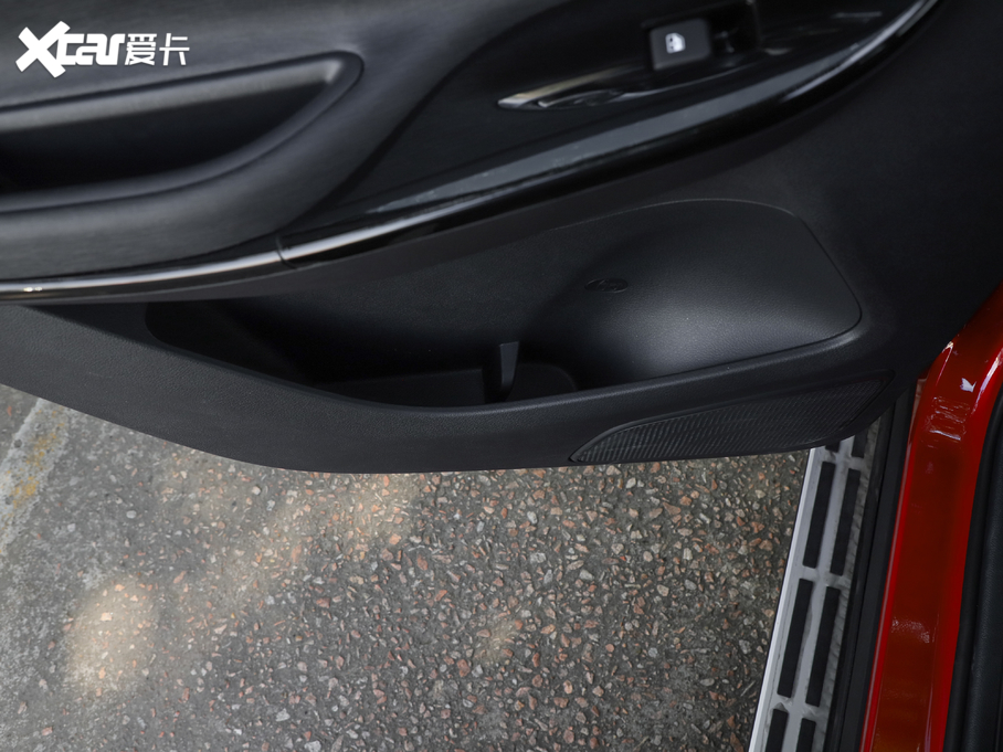 2020���L���W��X7 1.5T ̫�����b��