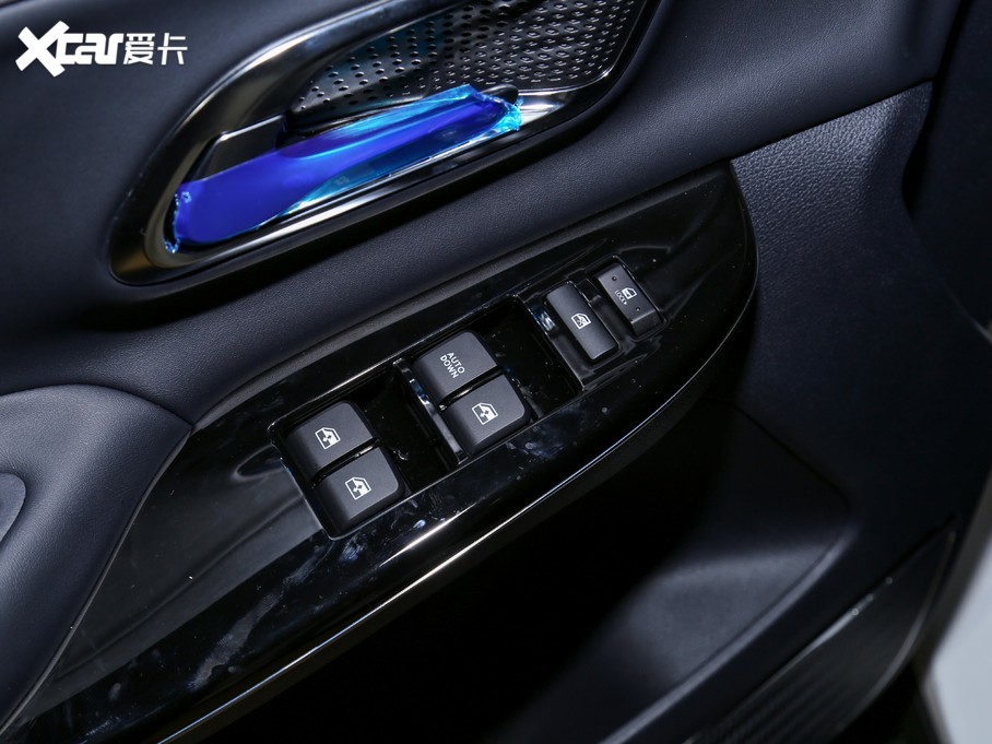 2020���L���W��X7 1.5T �ԄӾ�Ӣ��