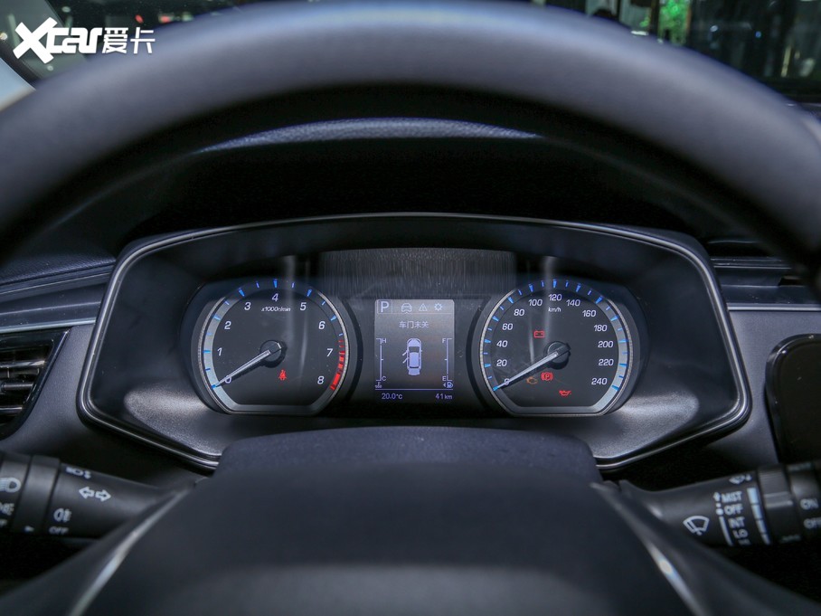 2020���L���W��X7 1.5T �ԄӾ�Ӣ��