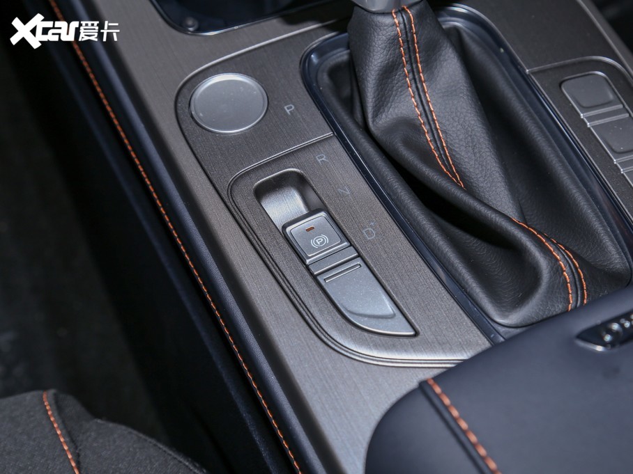 2020���L���W��X7 1.5T �ԄӾ�Ӣ��