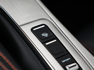 20201.5T Ԅ(dng)Ş п؅^(q)