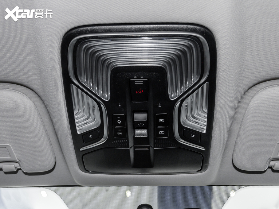 2020LWпِ 2.0T ԄL 7