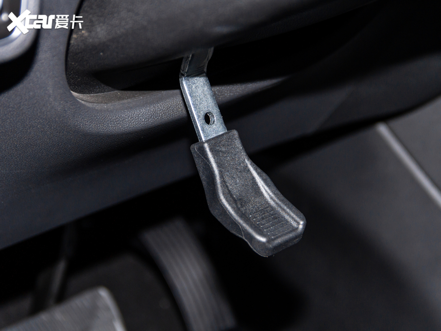 2020LWпِ 2.0T ԄL 7