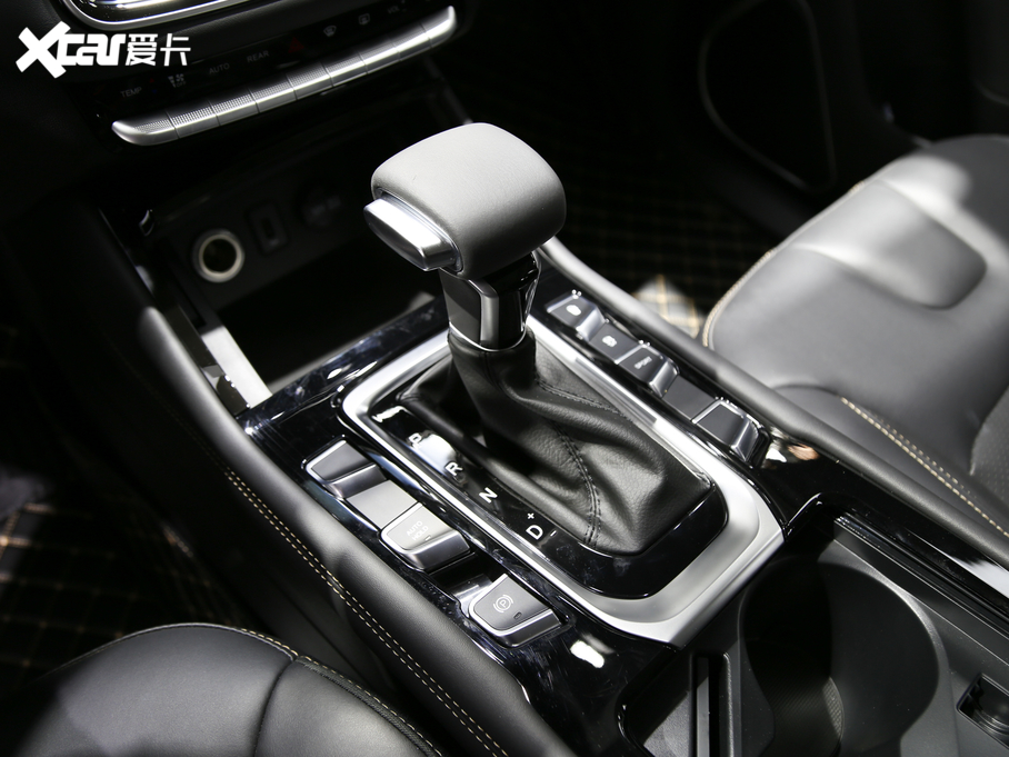 2020LWпِ 1.5T ԄӐ 7 VI