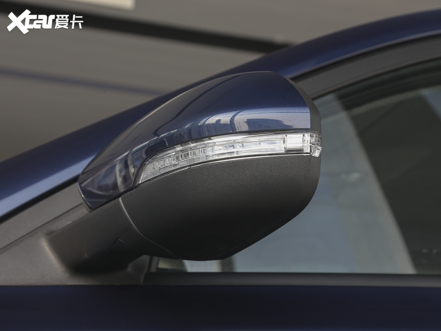 2020LWпِ 1.5T Ԅ(dng)L(fng) 6 VI