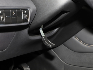 20201.5T ԄӐ 7 VI п؅^