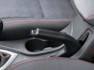 2020款1.5L 手动创业型 驻车制动器
