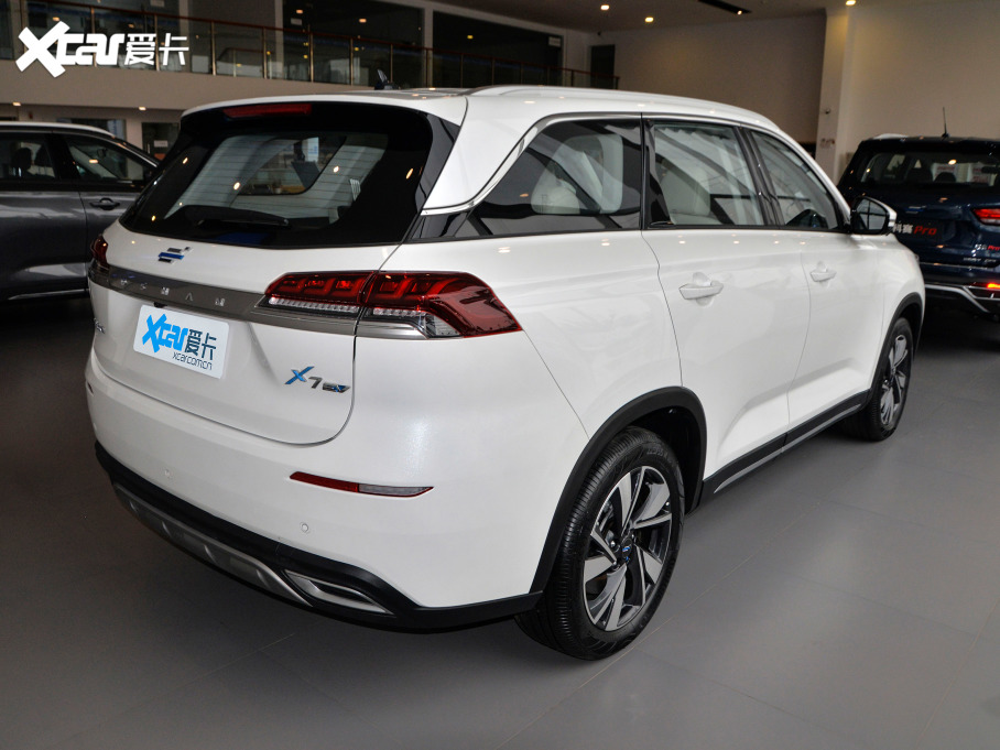 2020LWX7 EV  I(lng)405