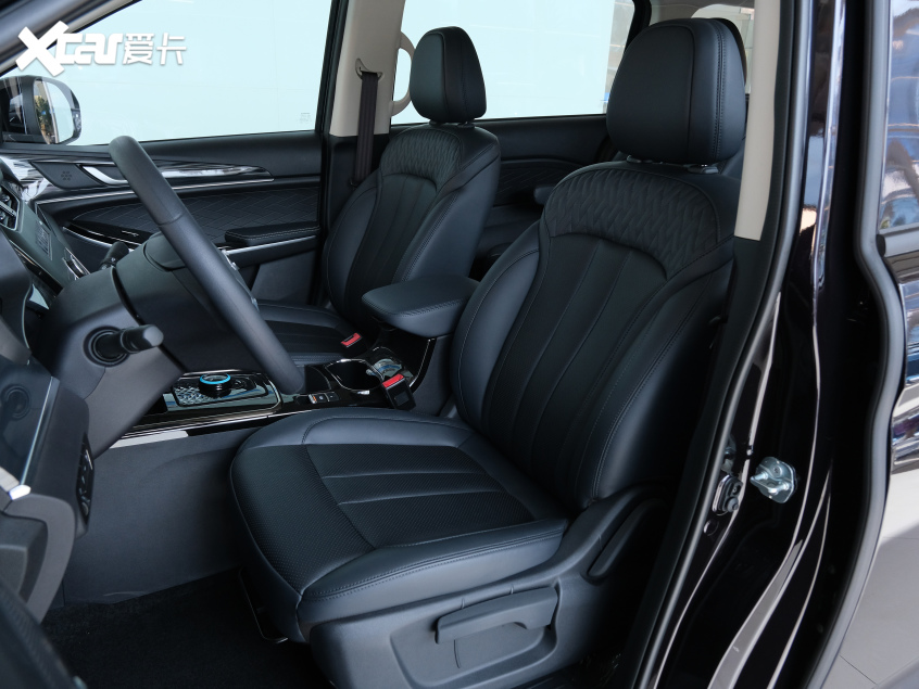 長安汽車2020款長安歐尚科尚EV