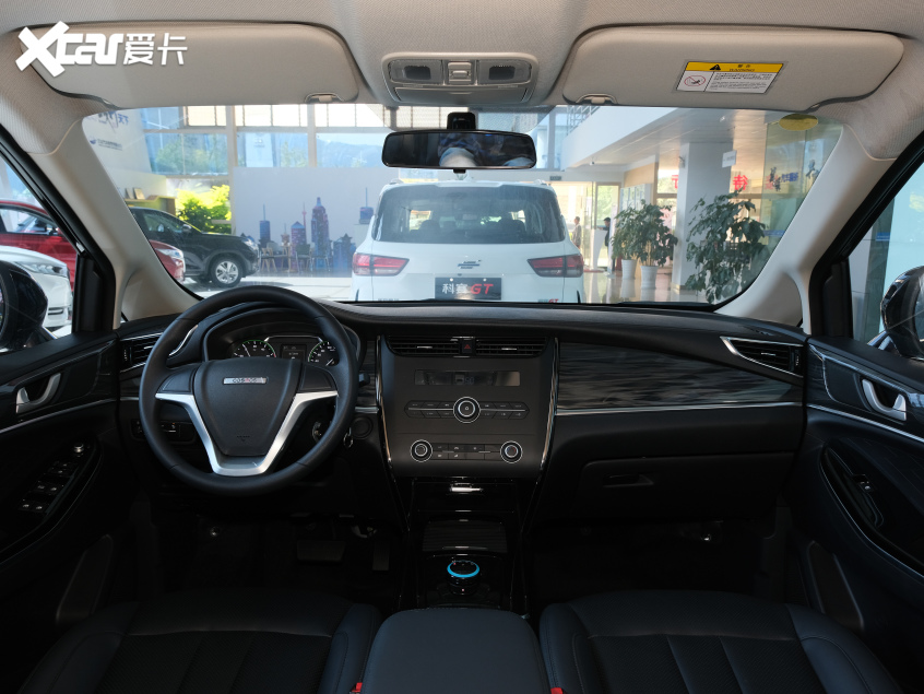 長安汽車2020款長安歐尚科尚EV