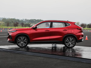 2021款1.5T DCT旗舰型 正侧（左）
