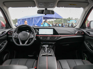 2021款1.5T DCT旗舰型 内饰全景