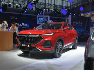 2021款1.5T DCT旗舰型 整体外观